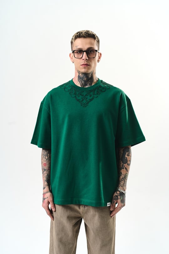GOODLY VIP T-SHIRT (2 COLOR)