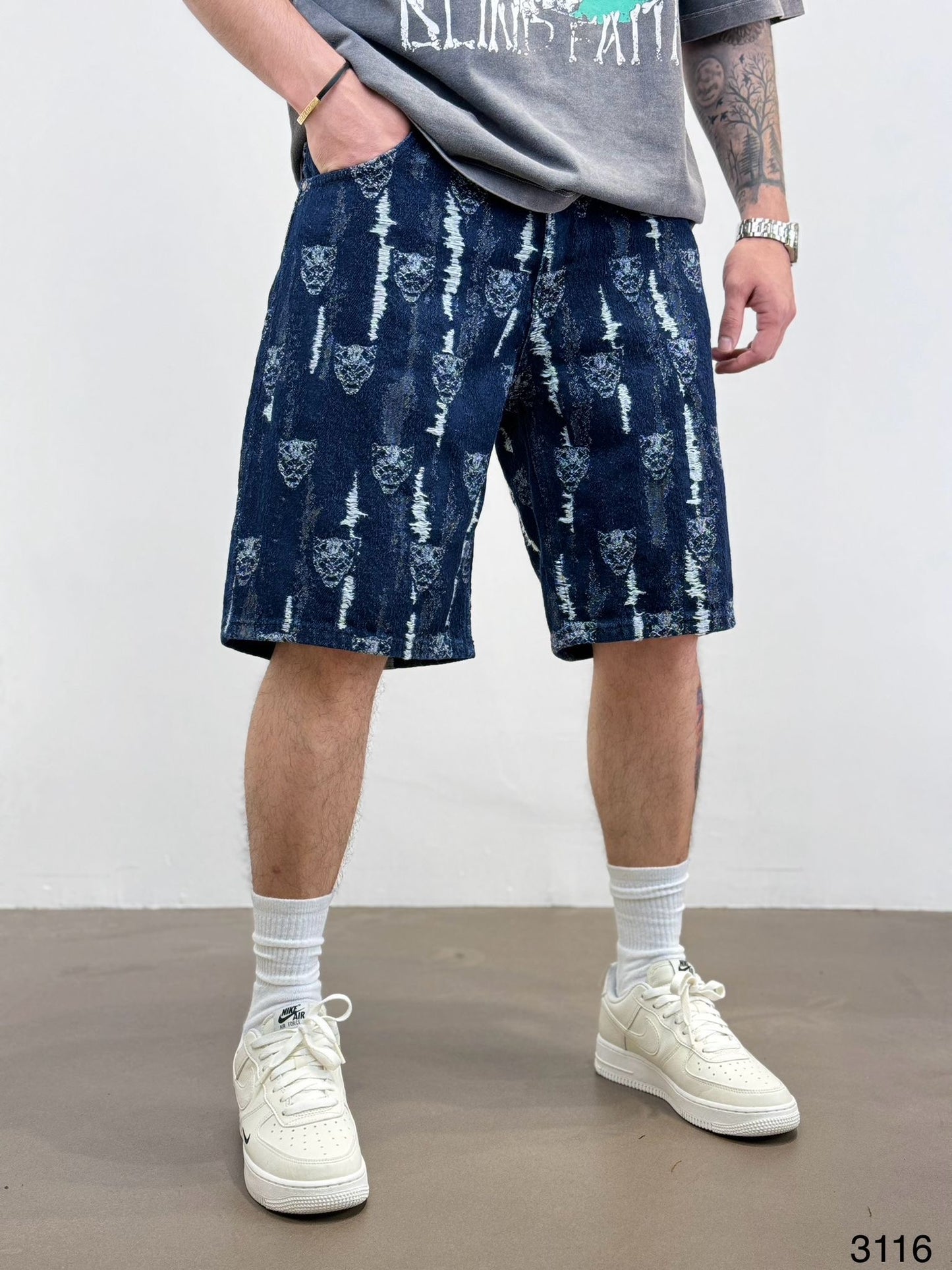 2Y DESIGN SHORT