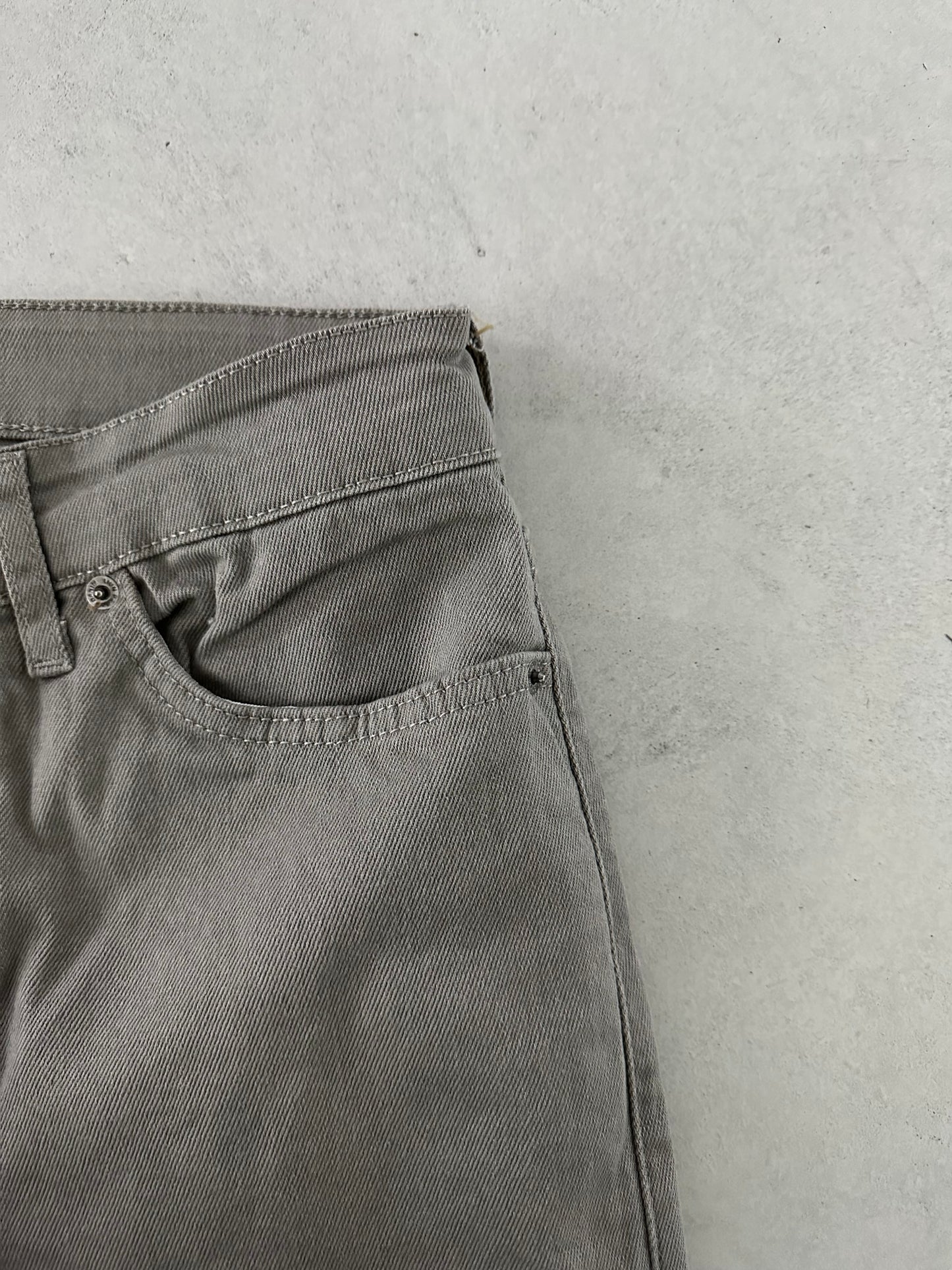 KHAKI FIT JEAN