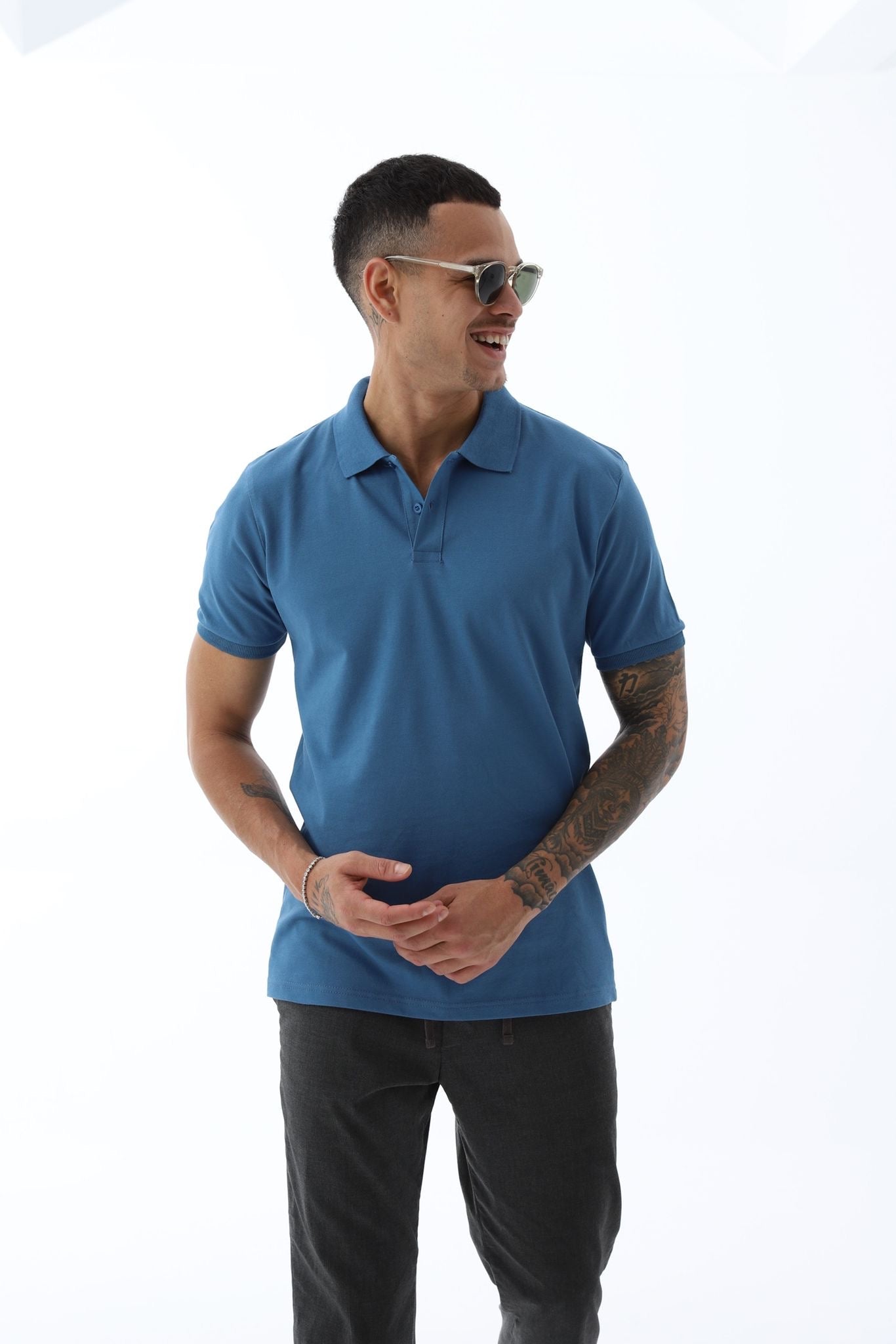 BASIC POLO T-SHIRT