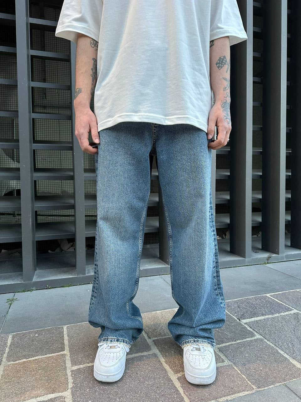 NUTRAL BLUE BAGGY JEAN