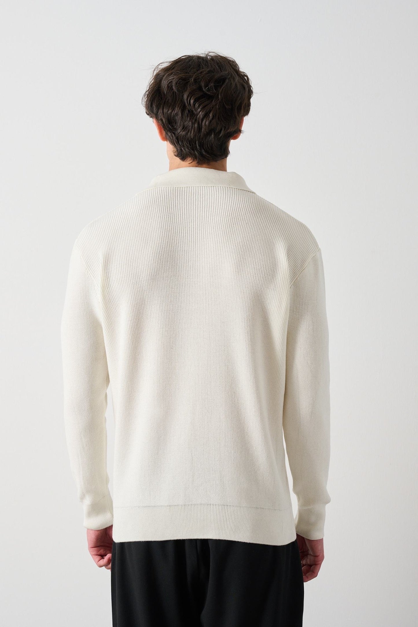BUTTON UP SWEATER (4 COLOR)