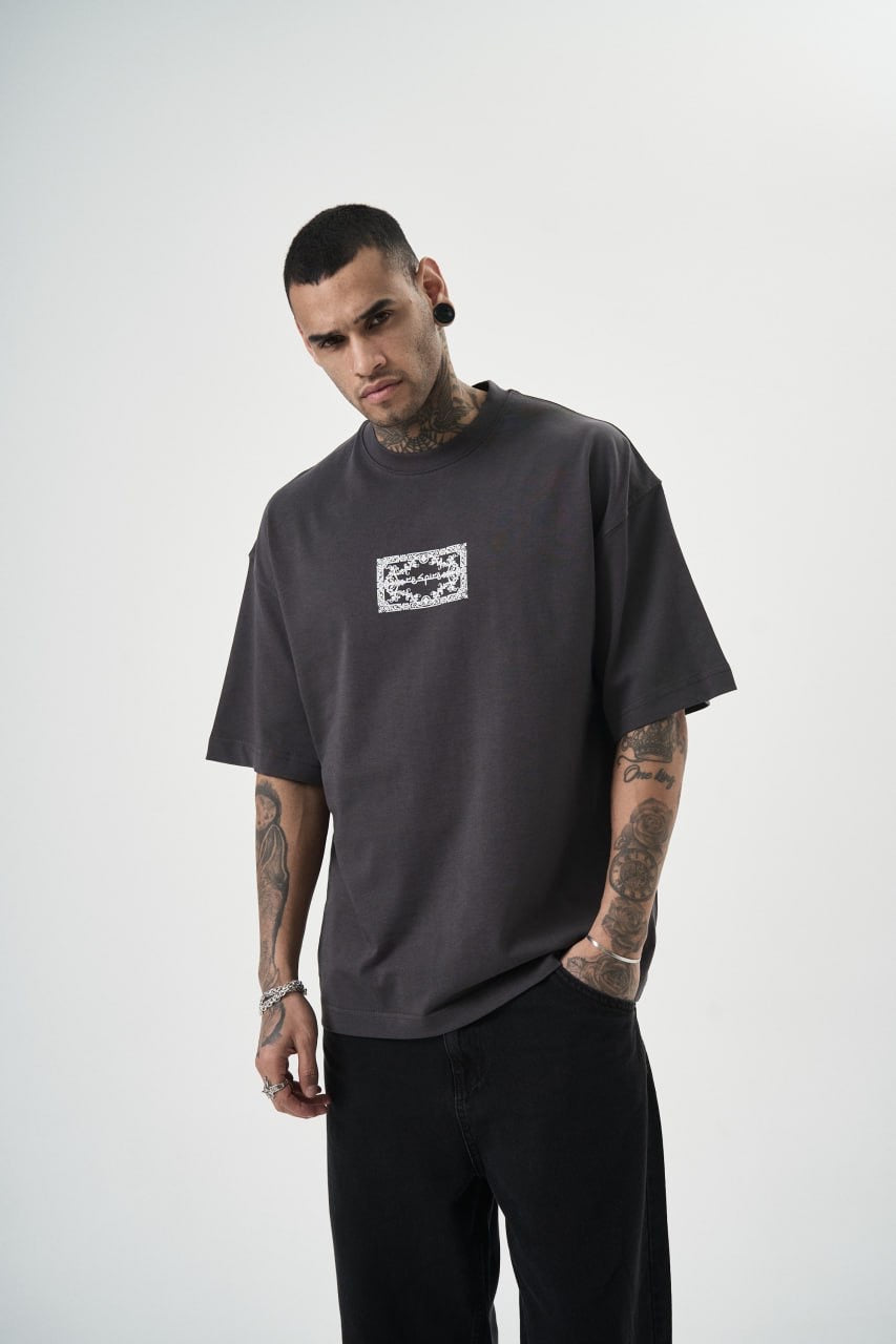 OMAMENTS PREMIUM T-SHIRT (3 COLOR)