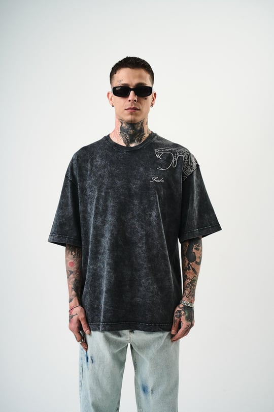 SNAKE STONEWASHED T-SHIRT (2 COLOR)