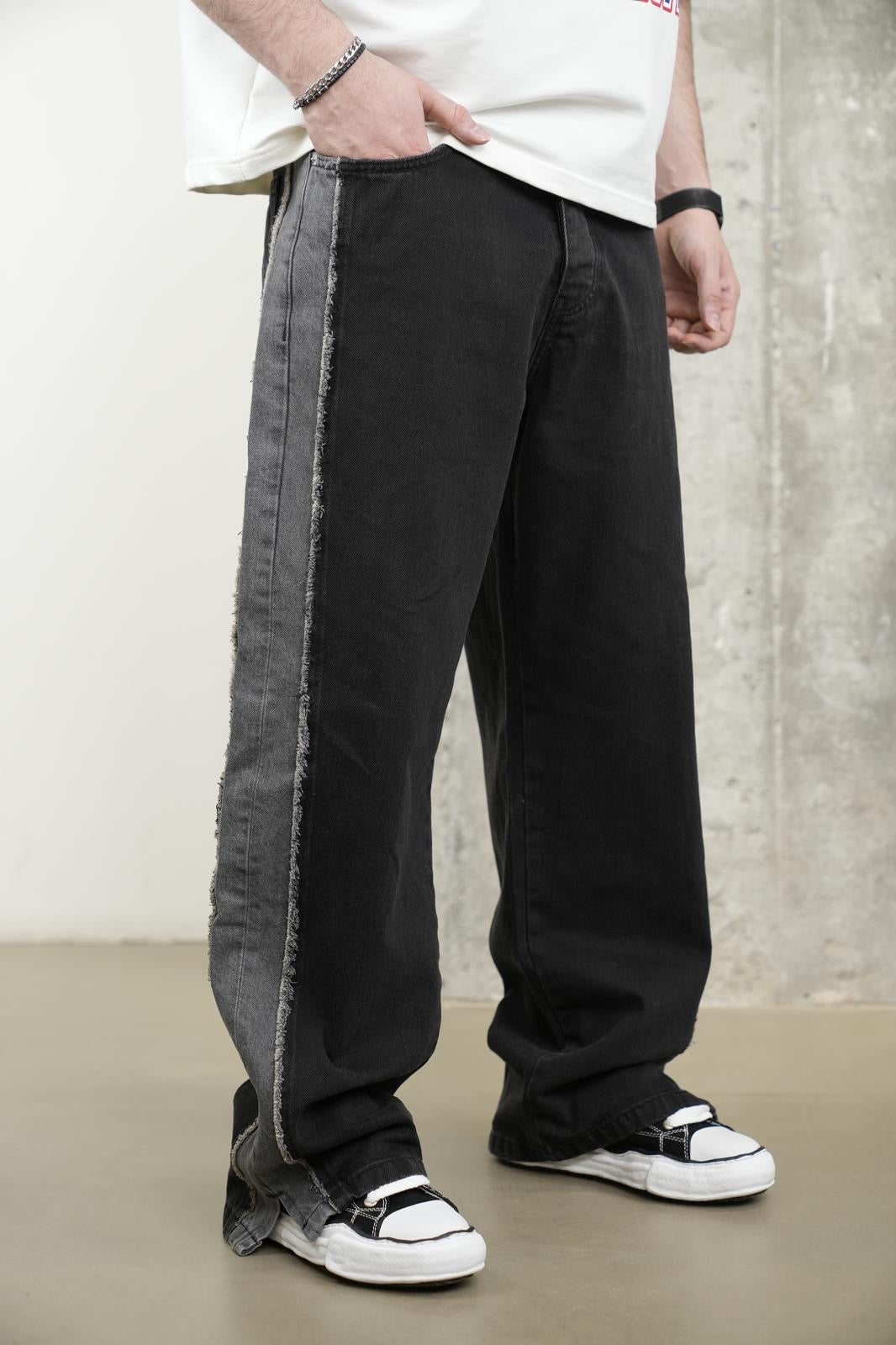 VIP BLACK SIDE DESIGN JEAN