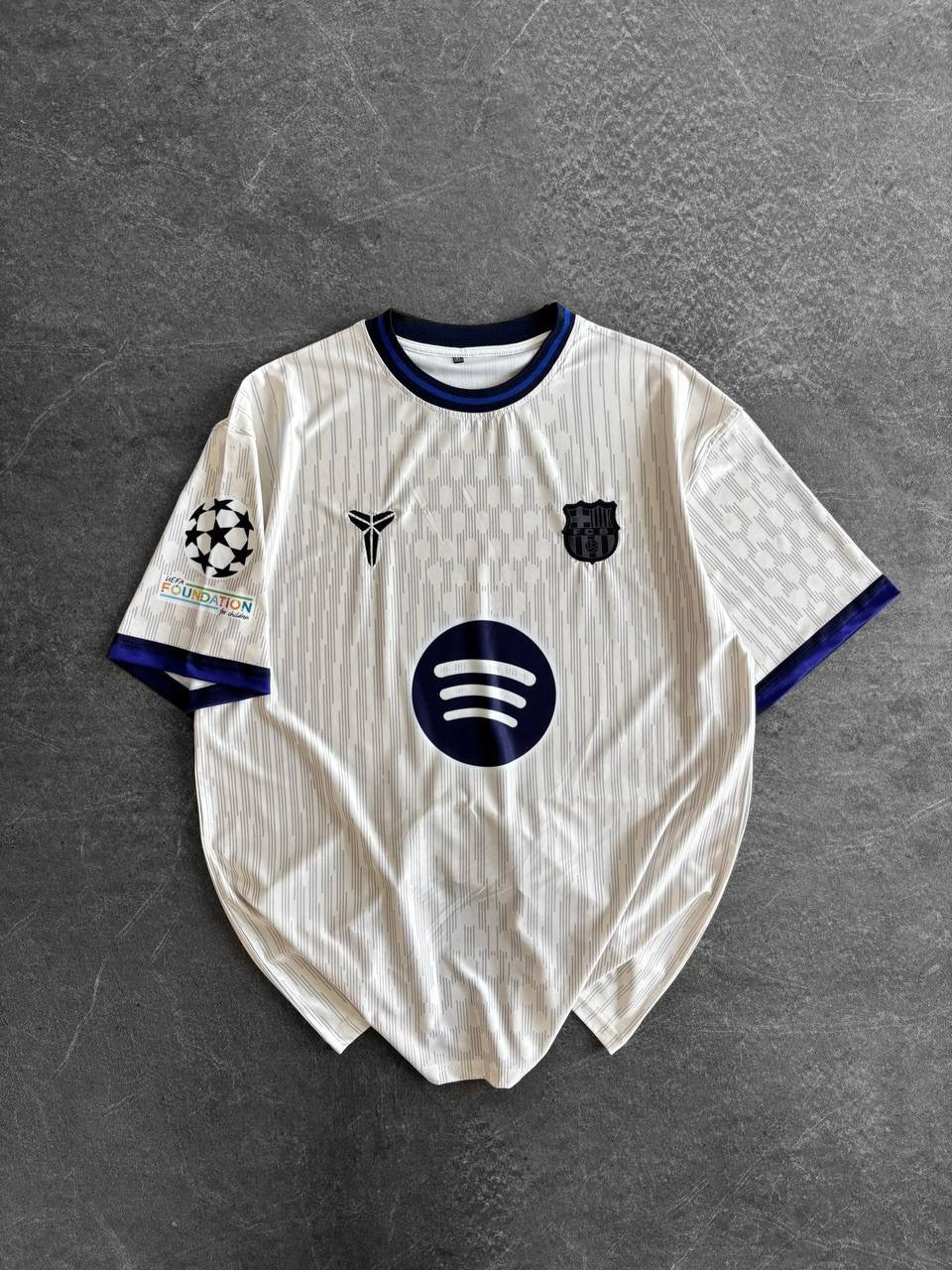 WHITE BARCELONA FANCY T-SHIRT
