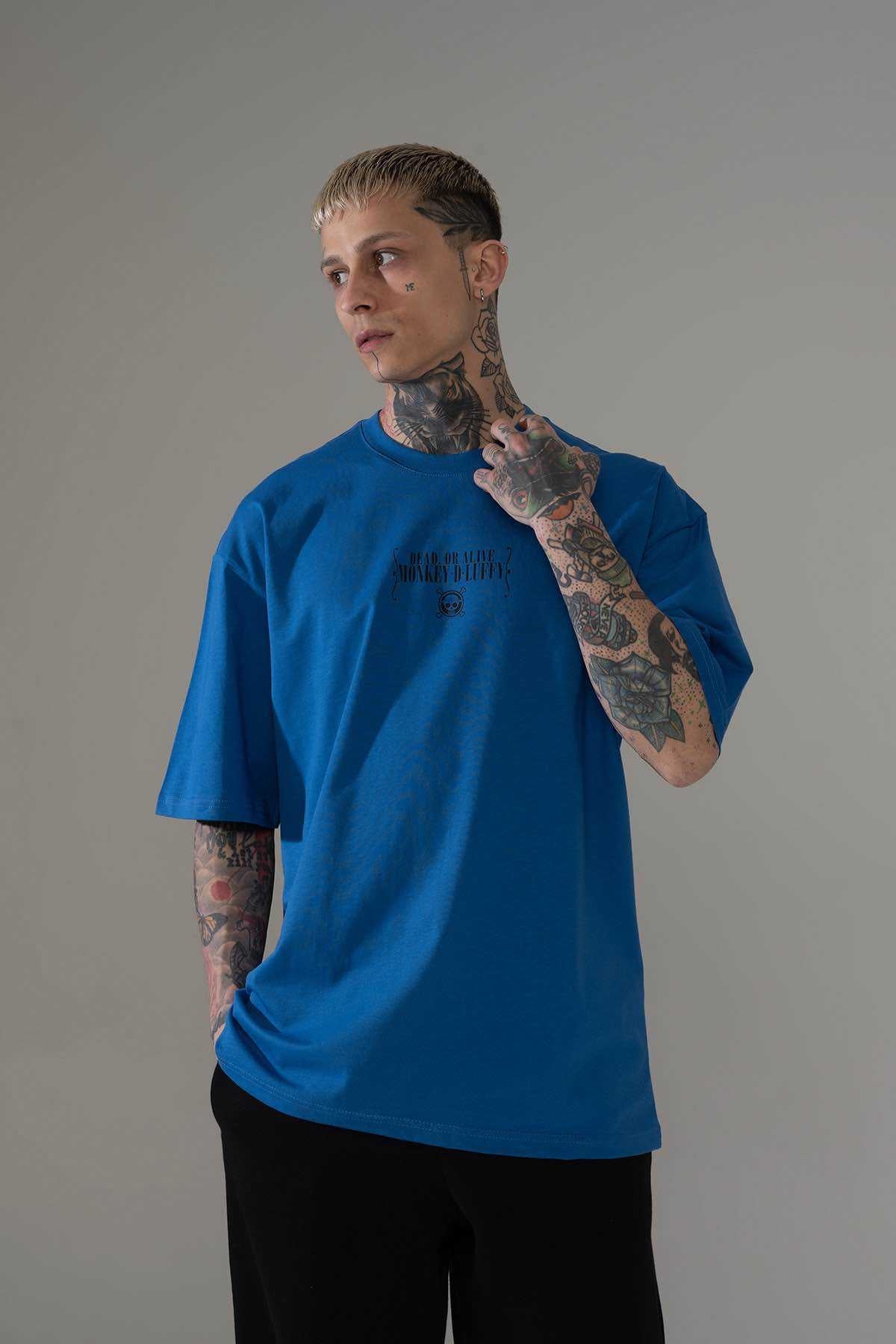 ONE PIECE PREMIUM T-SHIRT (3 COLOR)