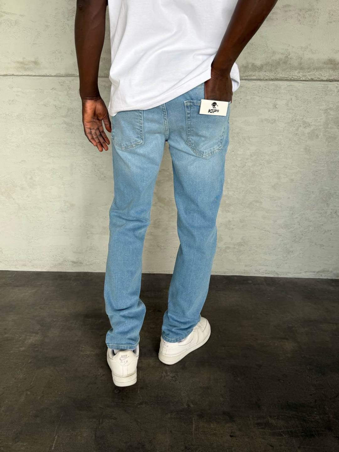LIGHT BLUE REGULAR FIT JEAN