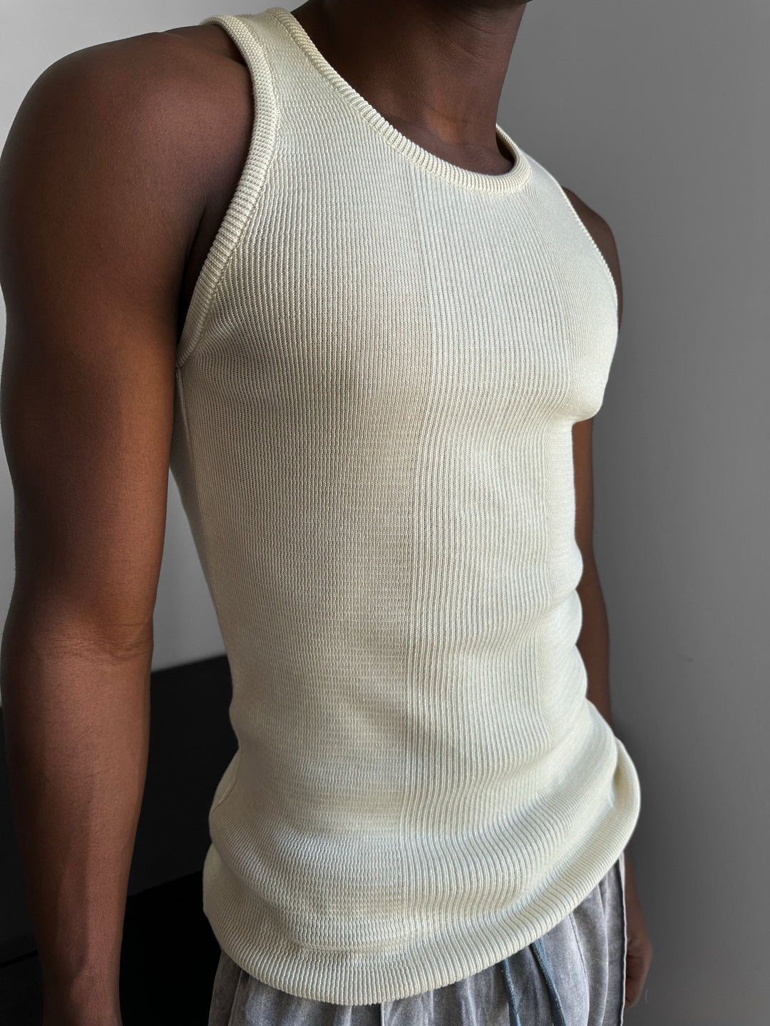 PREMIUM TANK TOP (3 COLOR)