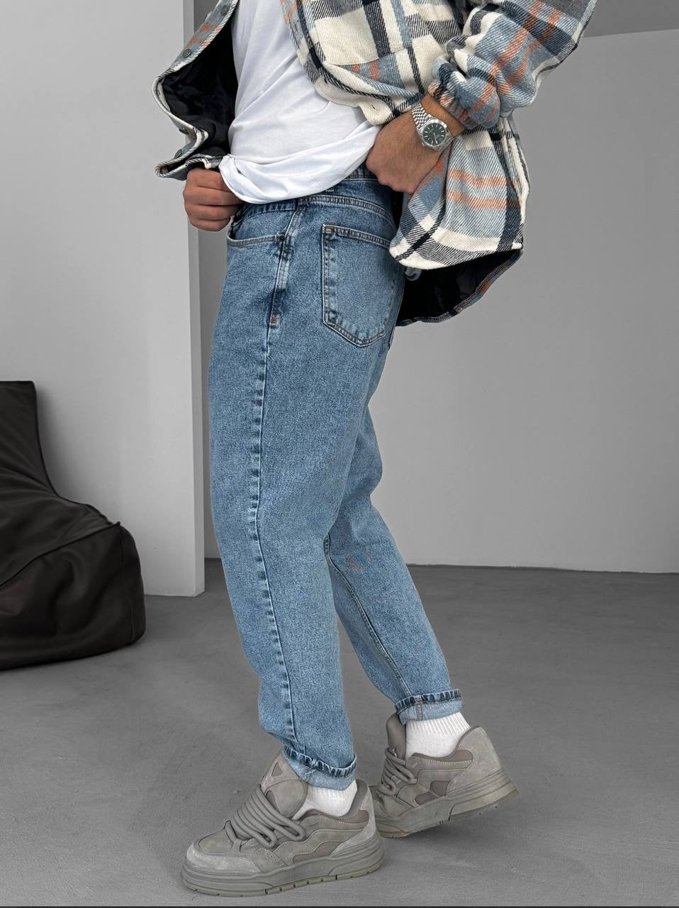 STONEWASHED BLUE BOYFRIEND CUT JEAN