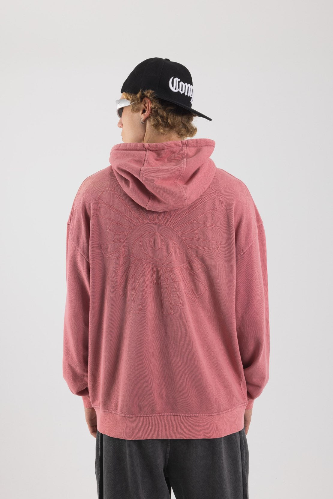 VIP EYE HOODIE (2 COLOR)