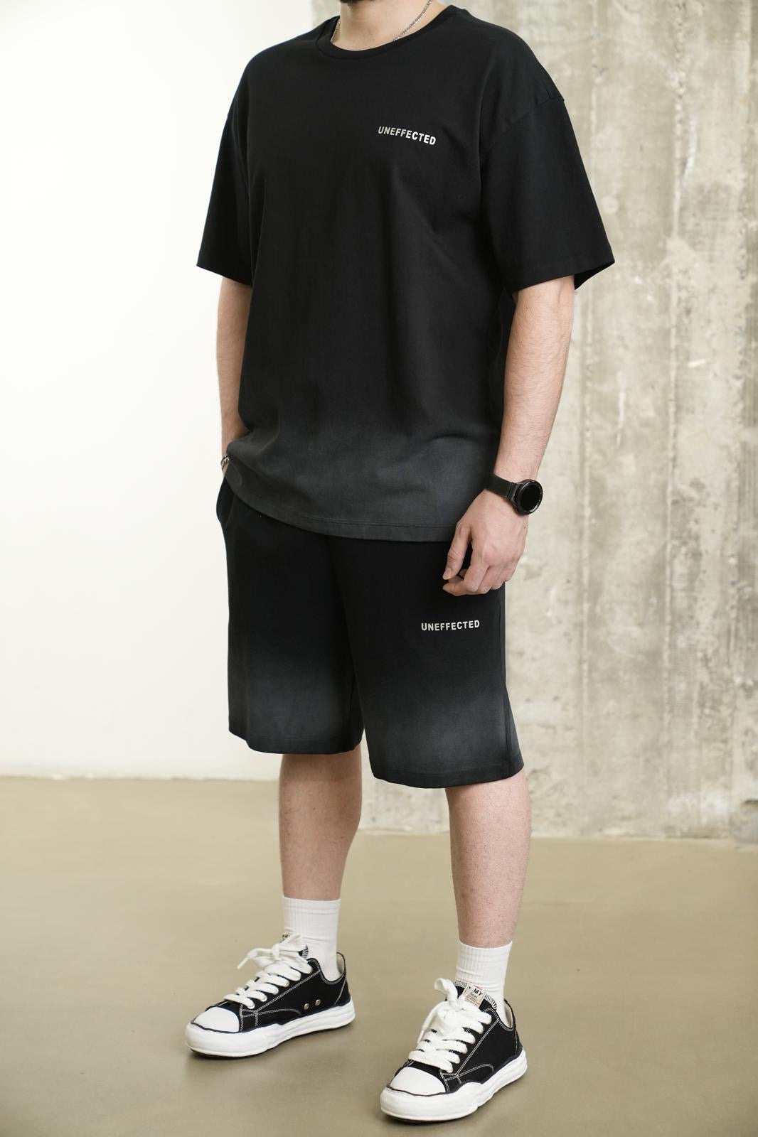 UNEFFECTED PREMIUM SET