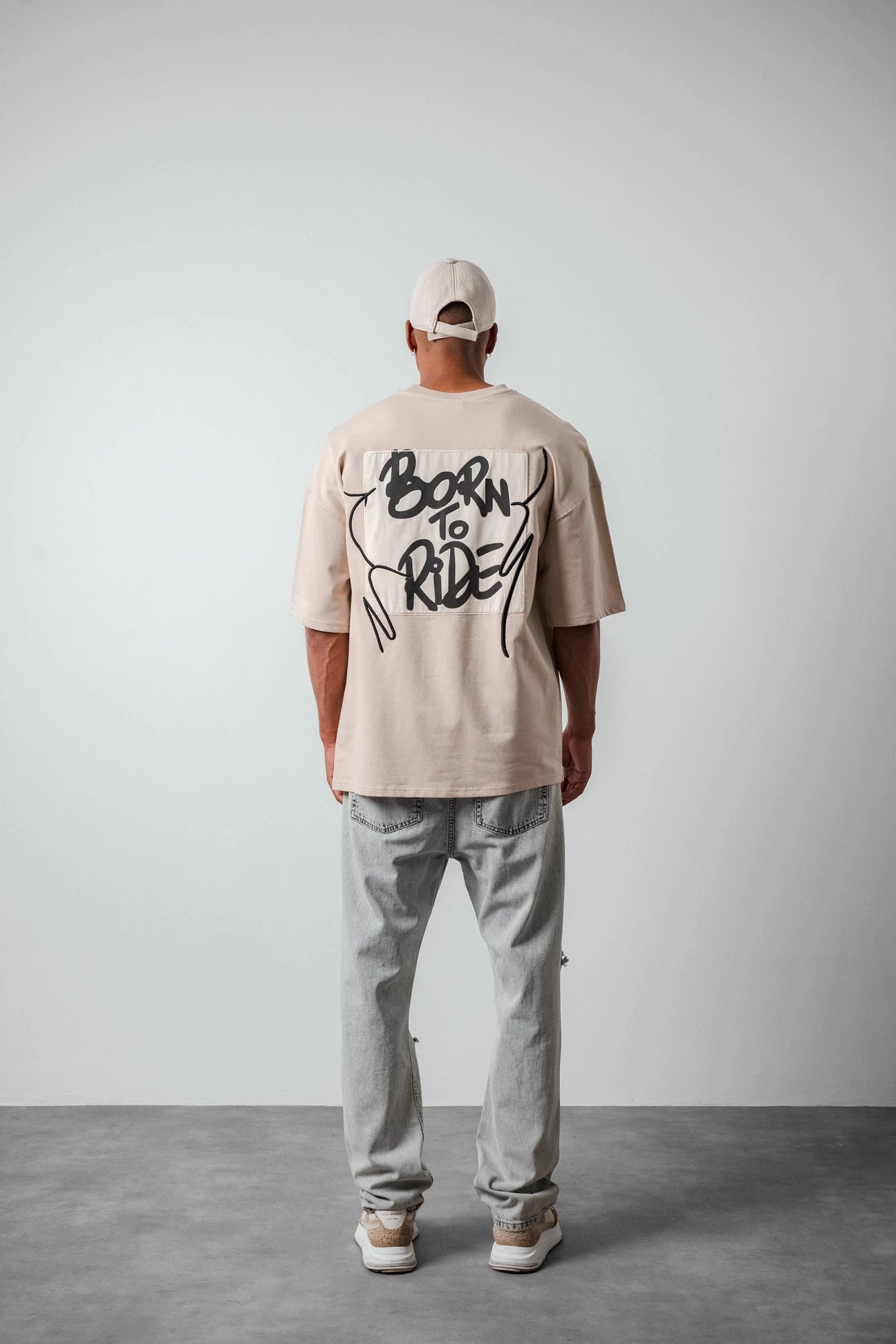 BORN TO RIDE PREMIUM T-SHIRT