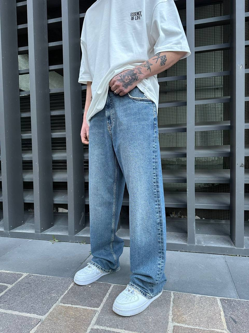 NUTRAL BLUE BAGGY JEAN