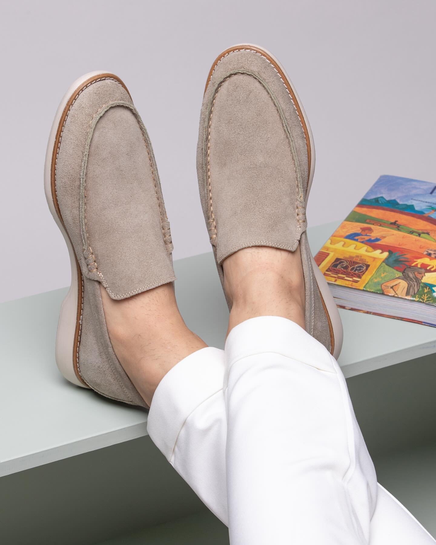 PREMIUM BAIGE LOAFERS
