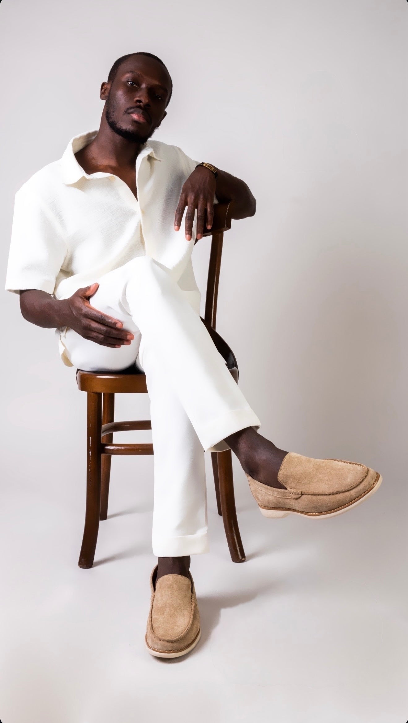 PREMIUM BAIGE LOAFERS