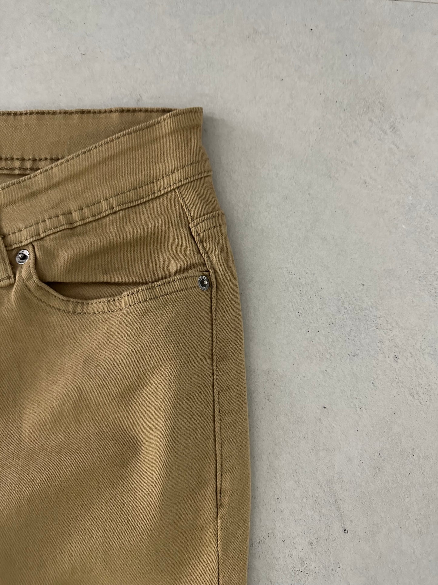 MUSTARD COLOR FIT JEAN