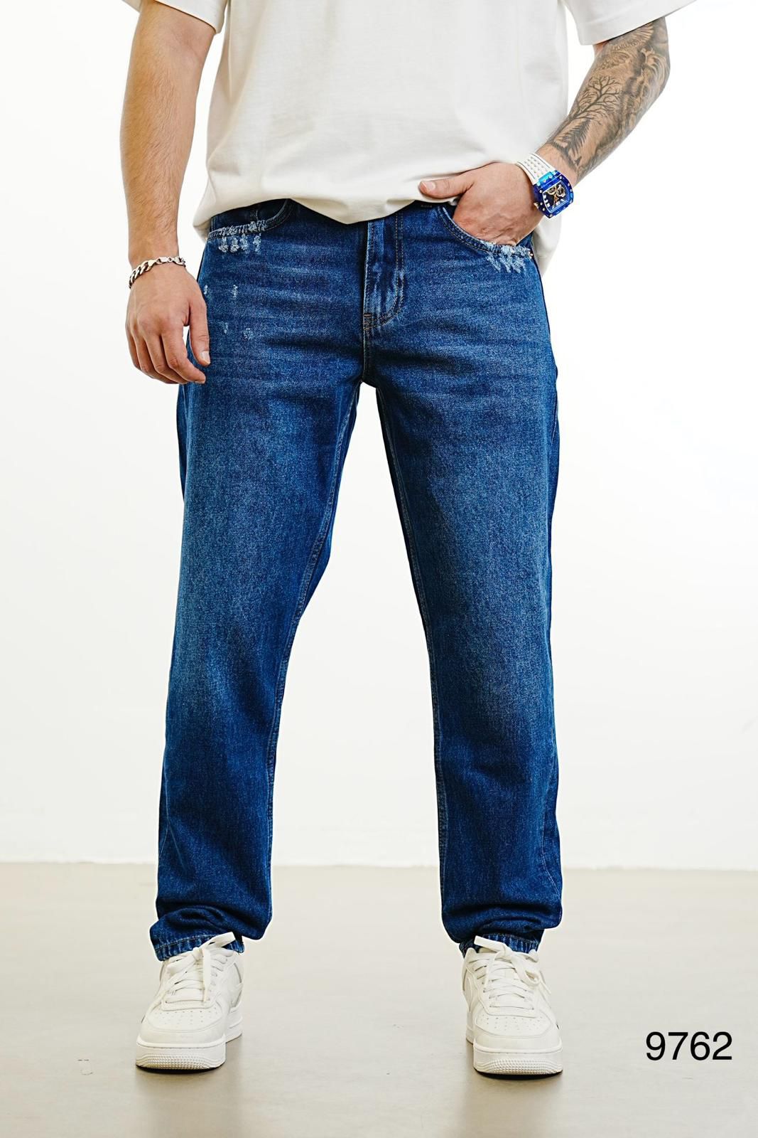STRAIGHT CUT BLUE JEAN