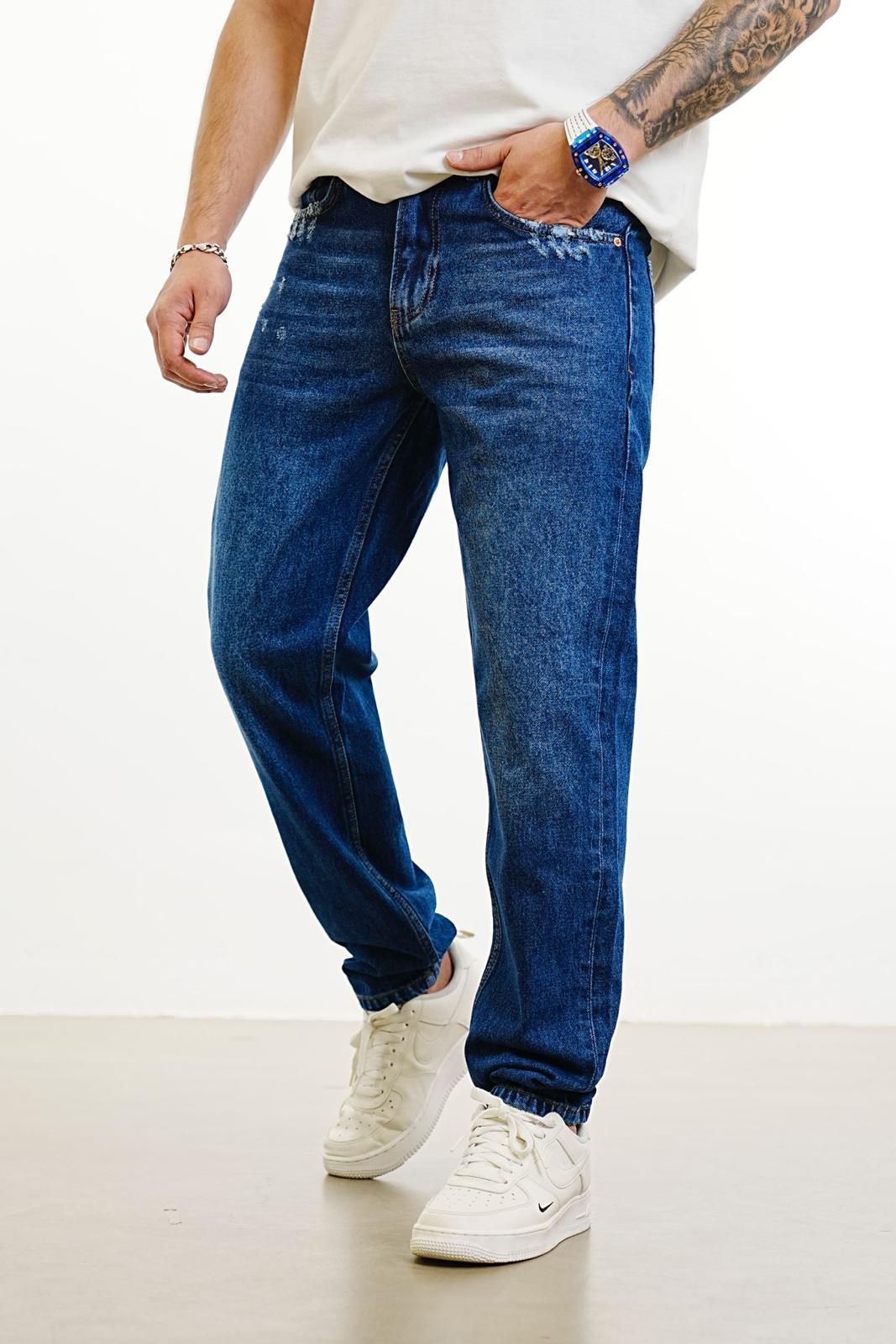 STRAIGHT CUT BLUE JEAN