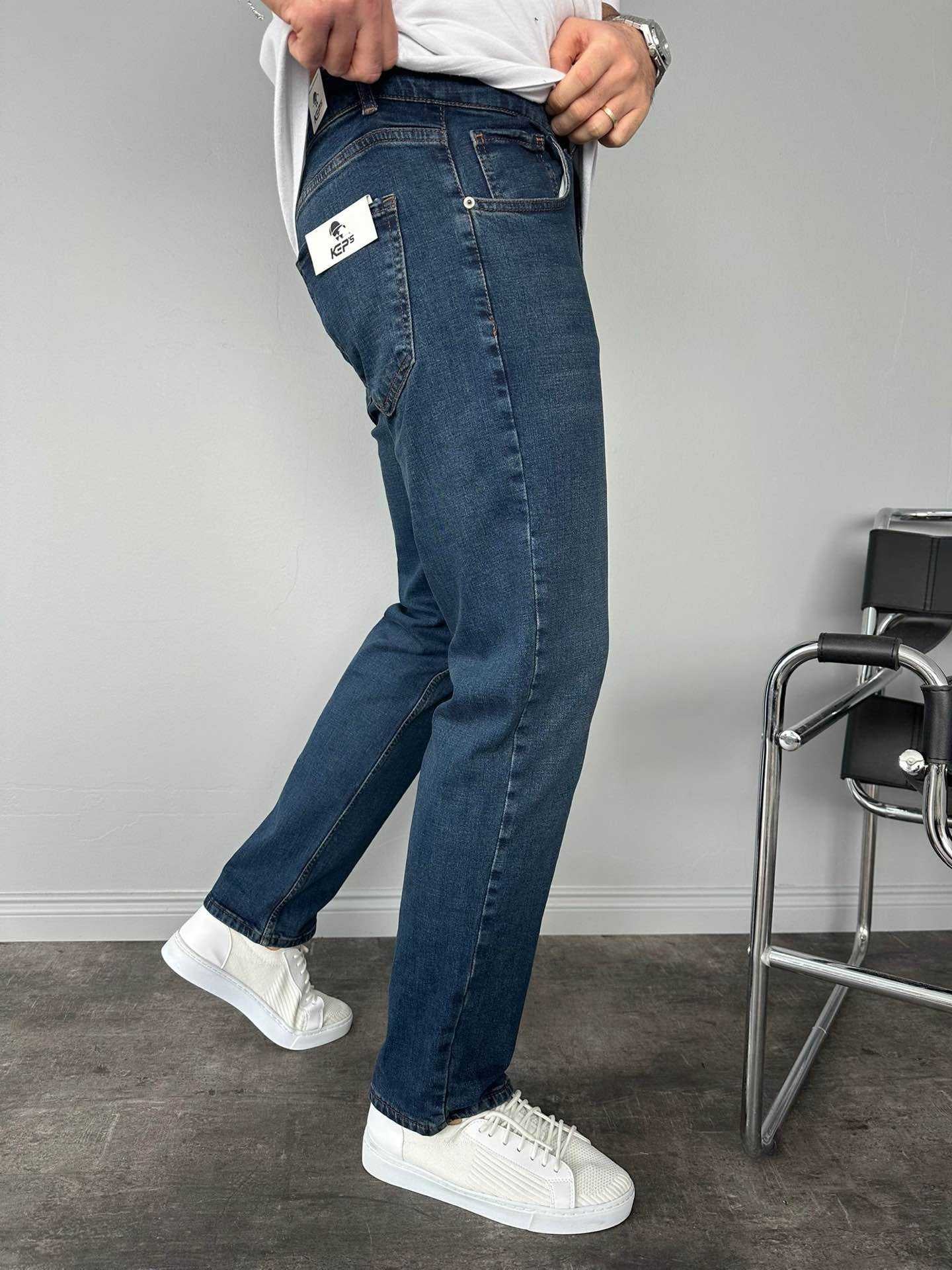 DARK BLUE STRAIGHT CUT JEAN