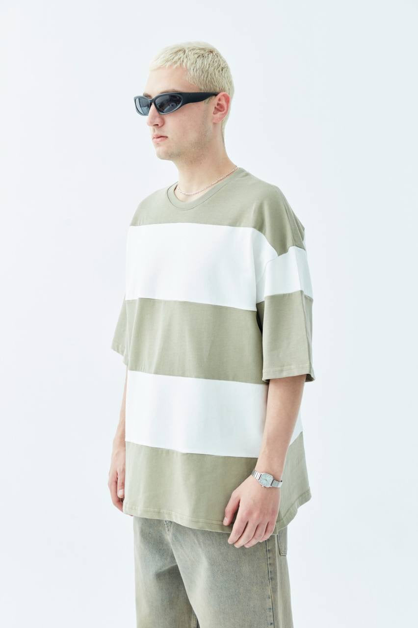 OVERSIZED STRIPED T-SHIRT