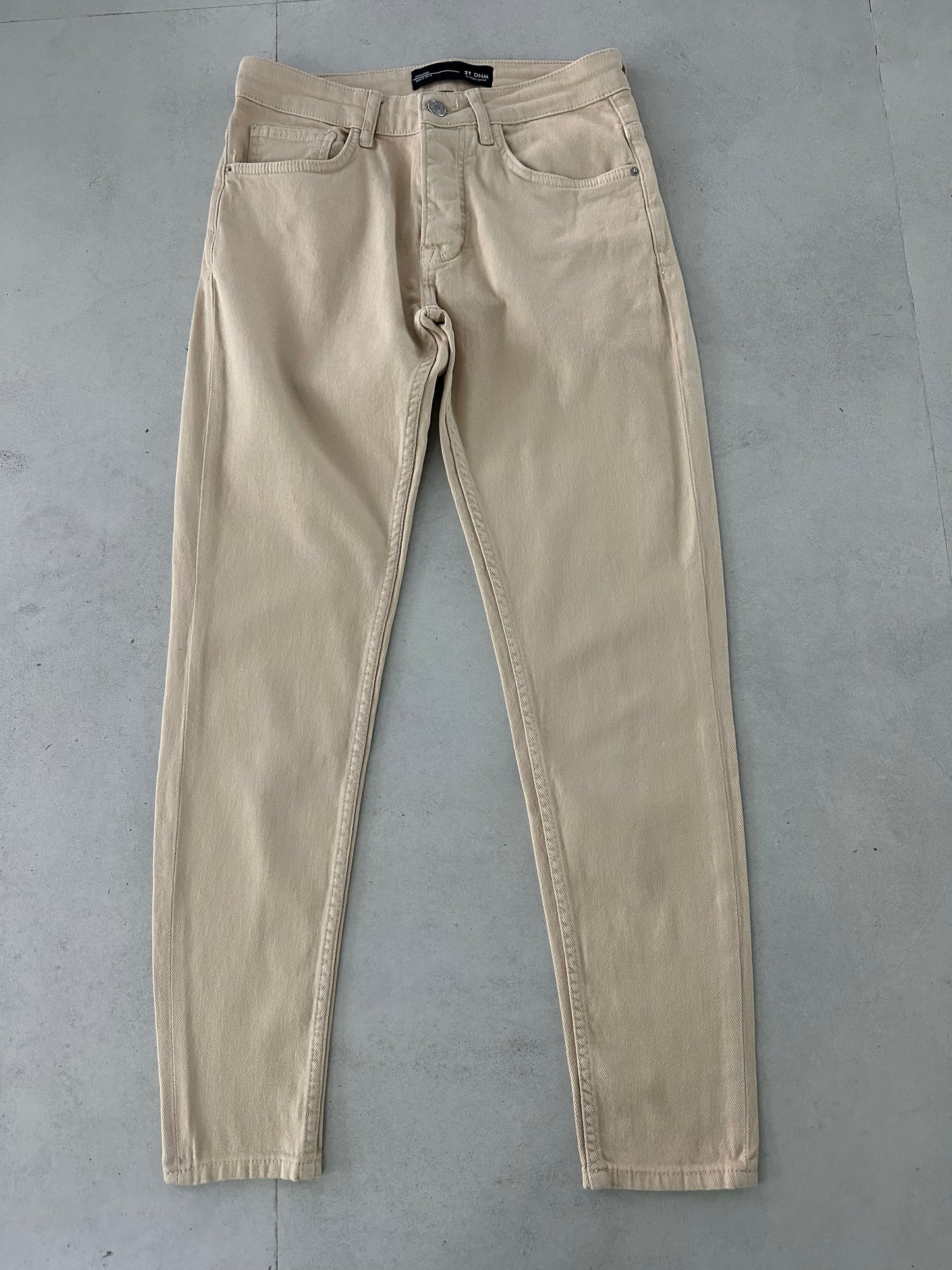 PREMIUM BAIGE JEAN