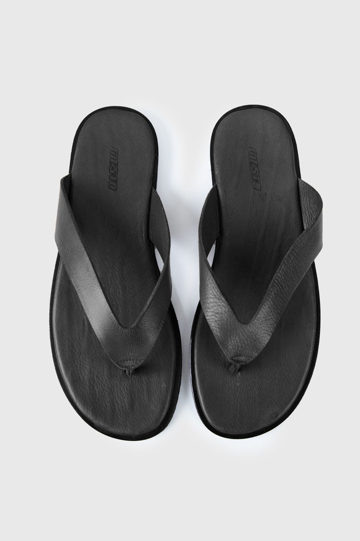 LEATHER STRAPPY SLIPPERS
