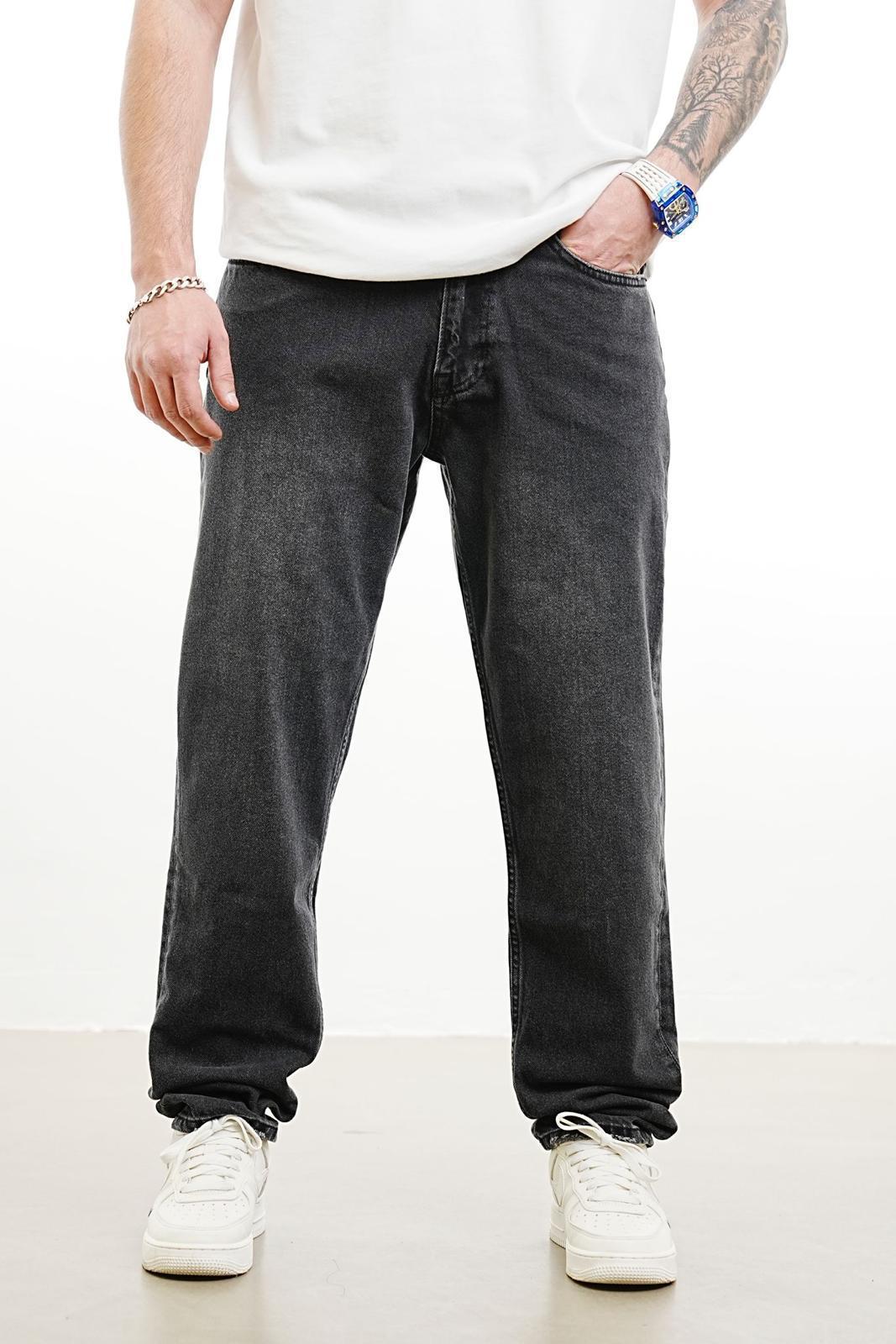 DARK GRAY STRAIGHT CUT JEAN
