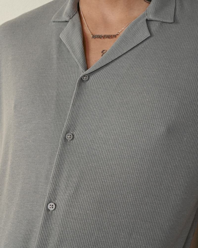 GRAY RIBBED SHORT SLEVVE SHIRT
