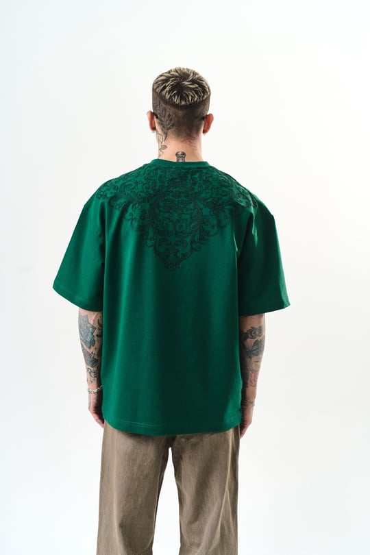 GOODLY VIP T-SHIRT (2 COLOR)