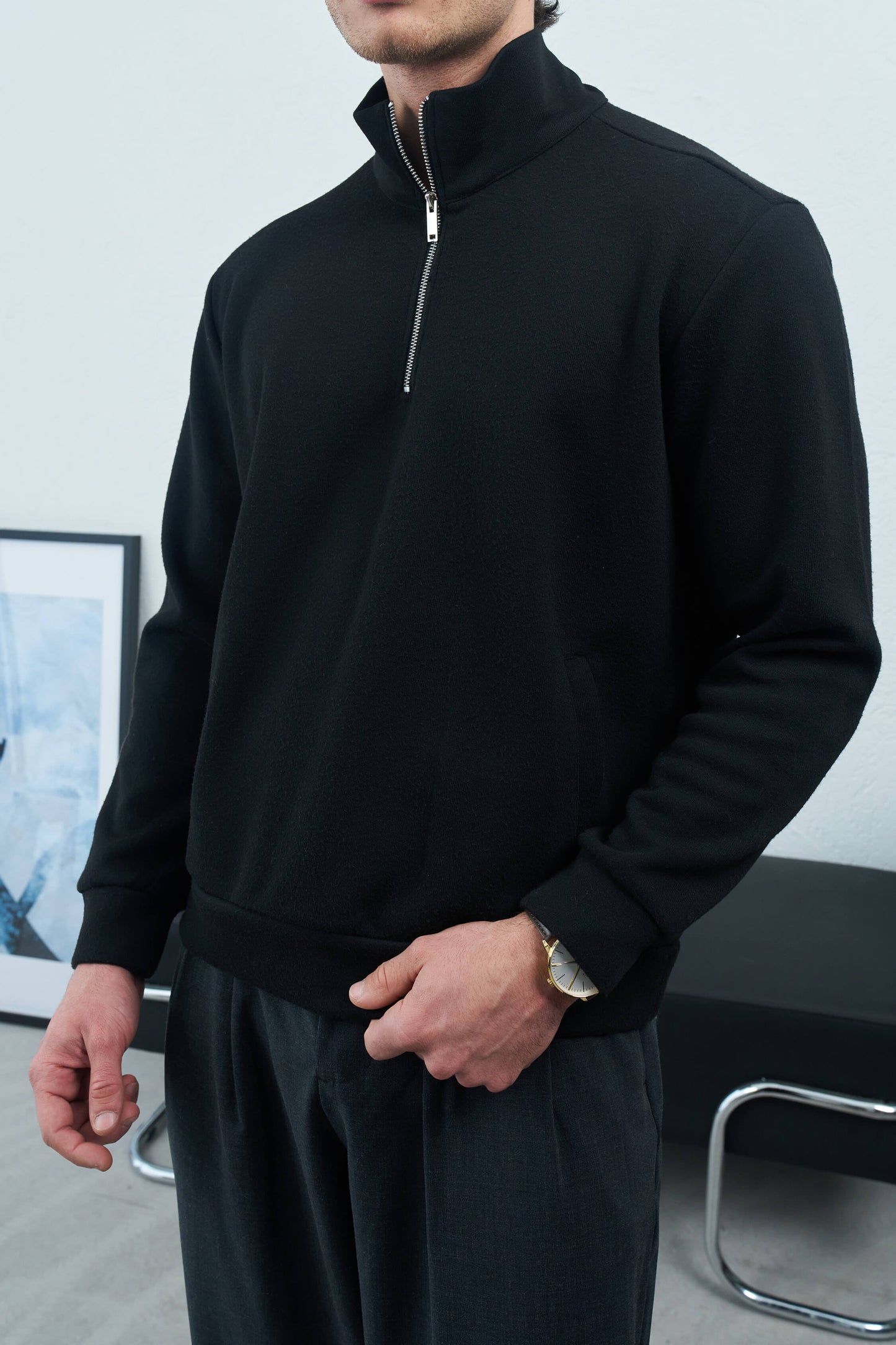 HALF ZIP PREMIUM SWEATSHIRT (2 COLOR)