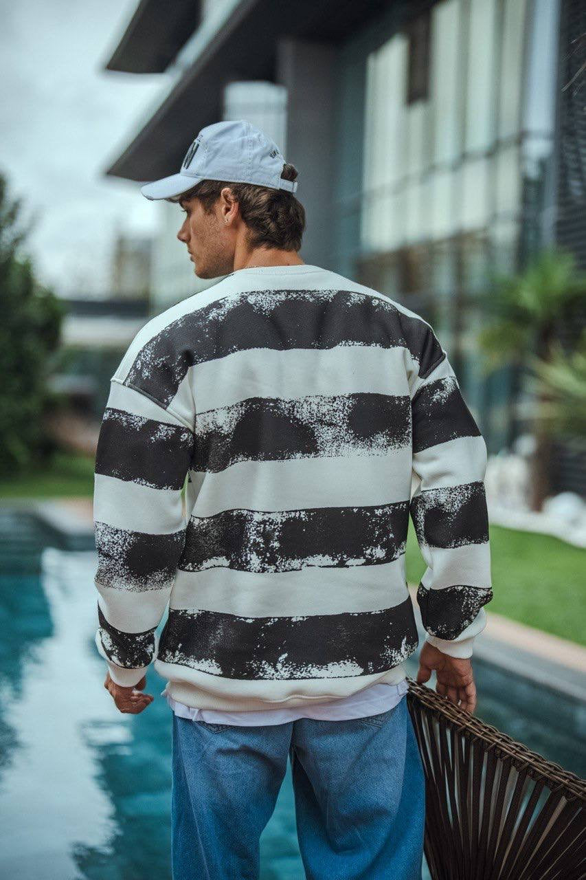 THE CHILLA MOVEMENT STRIPE SWEATER (3 COLOR)