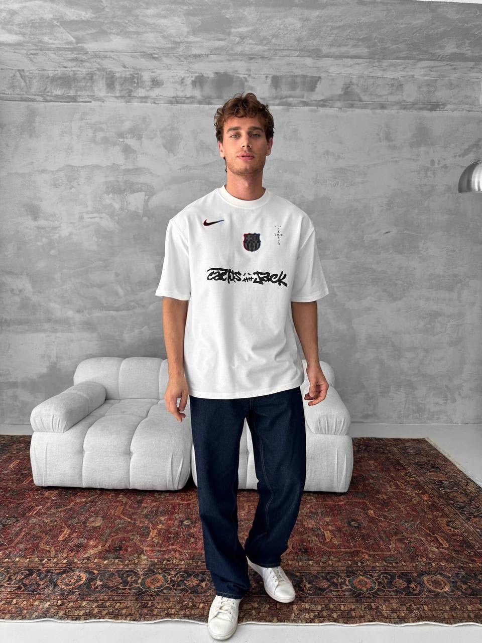TRAVIS SCOT BARCELONA T-SHIRT