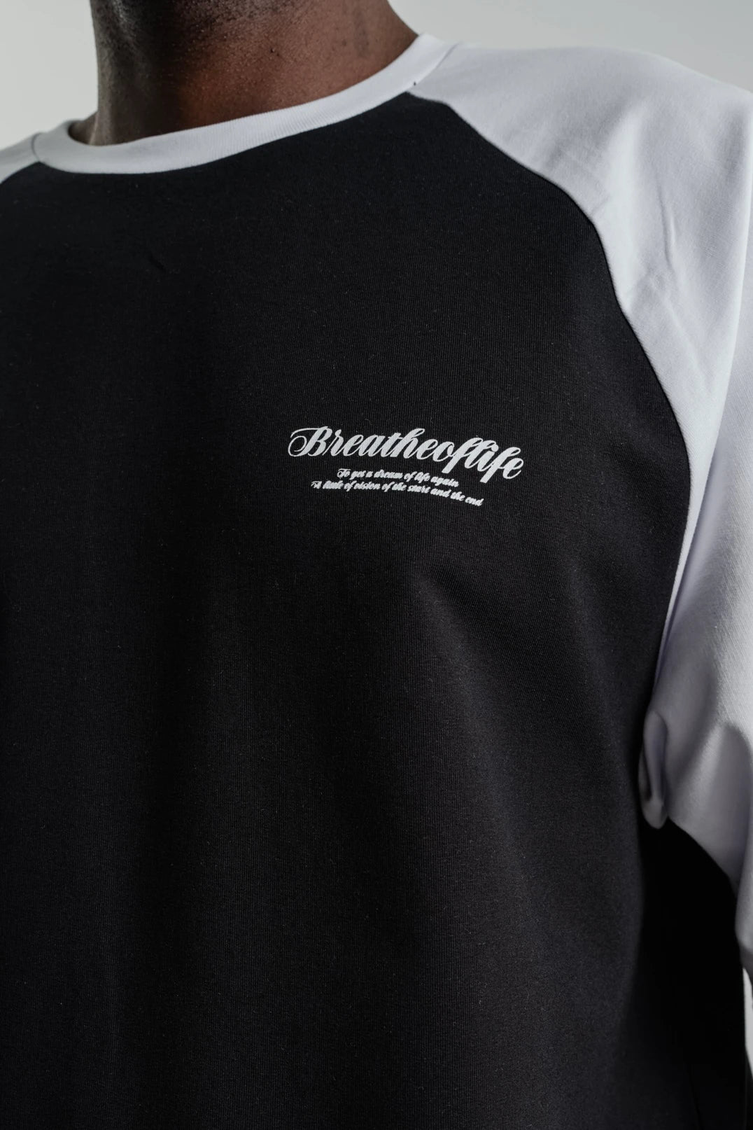BREATHE PREMIUM T-SHIRT