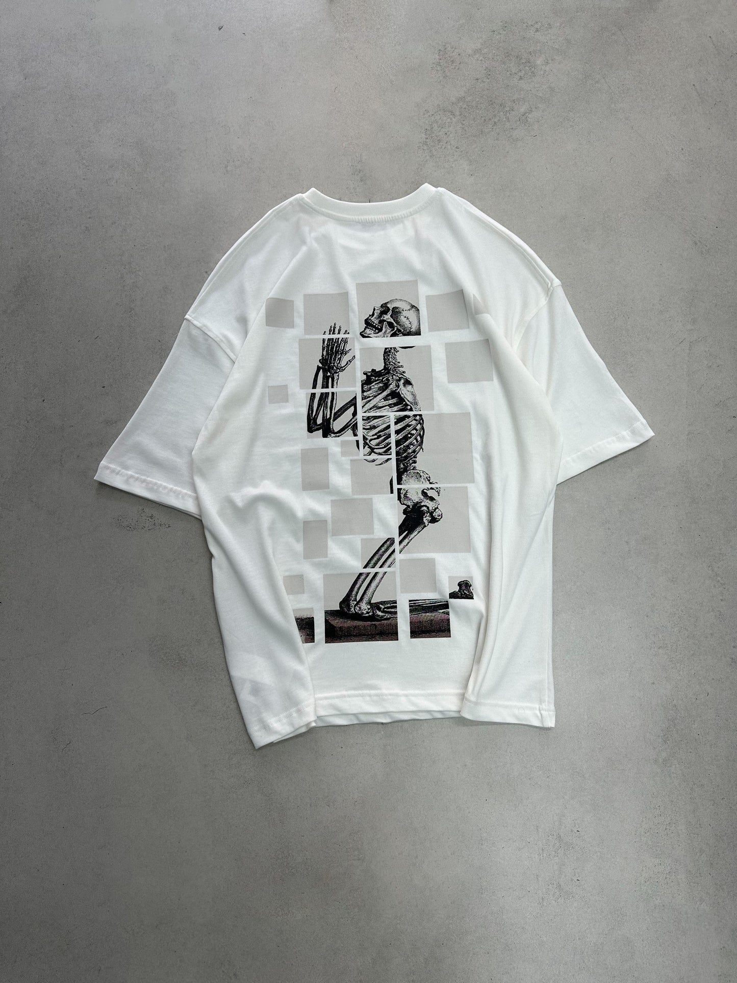 SKELETON OVERSIZE T-SHIRT