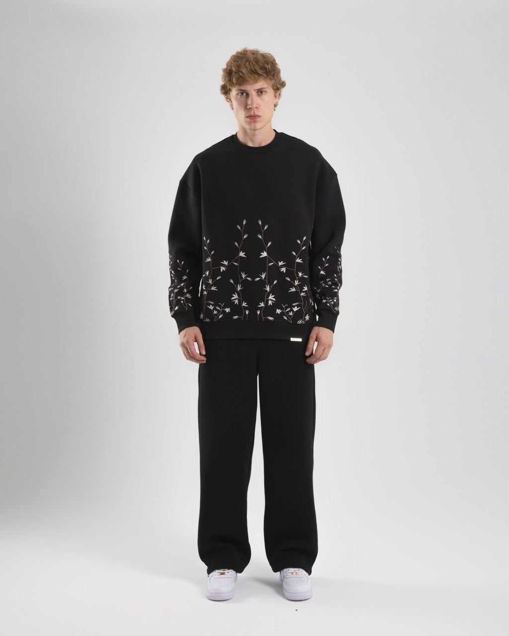 VIP BLACK HOPE SWEATSHIRT