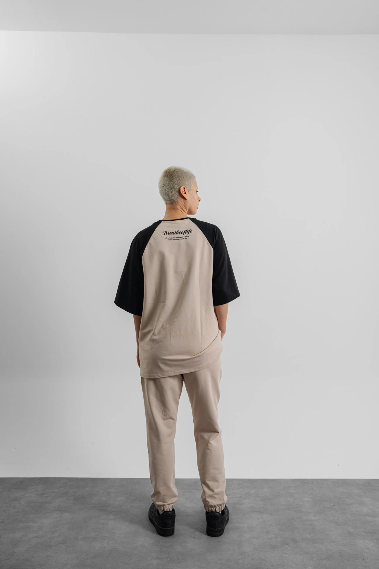 BREATHE PREMIUM T-SHIRT