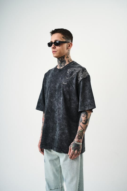 SNAKE STONEWASHED T-SHIRT (2 COLOR)