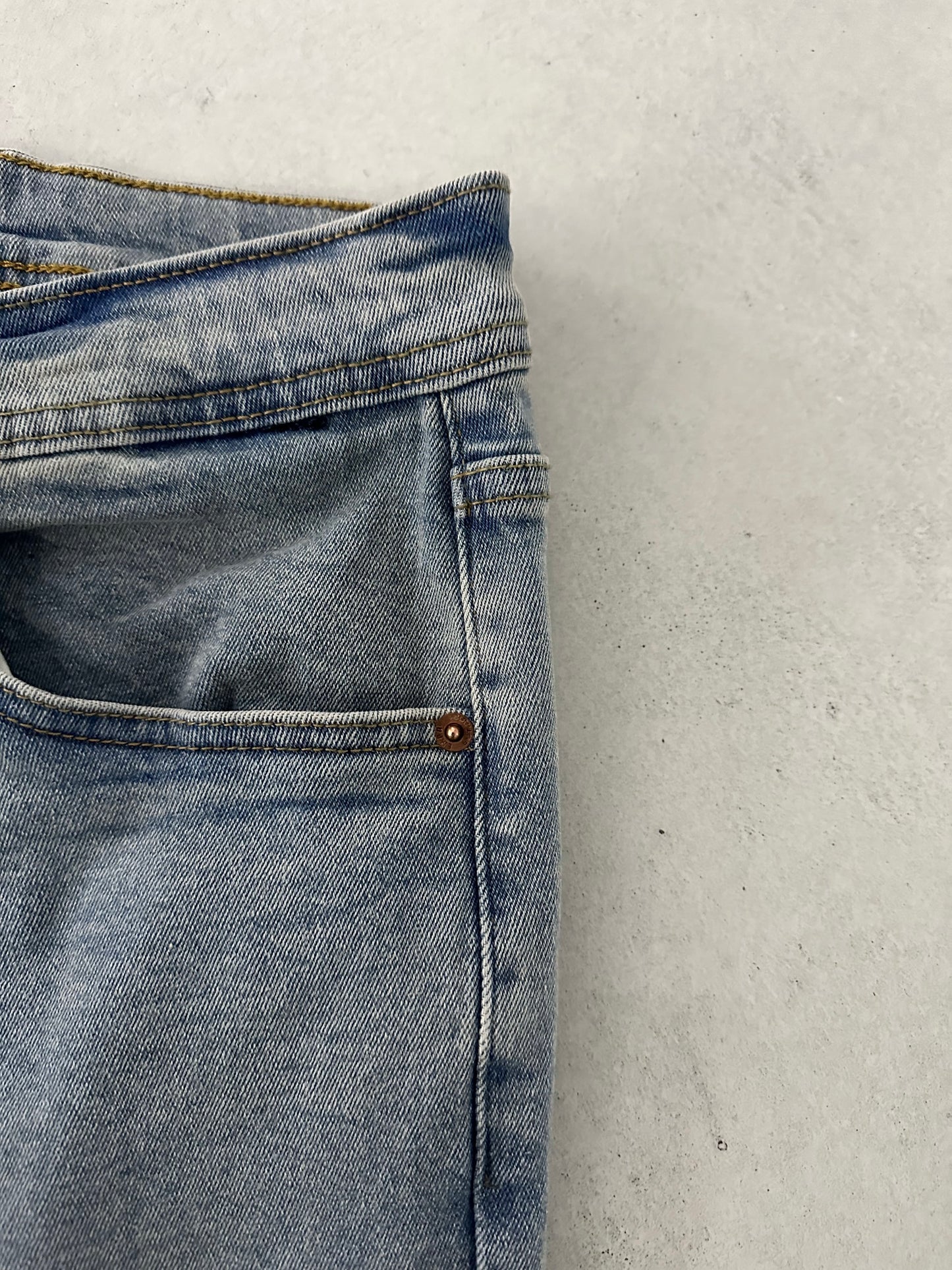 NORMAL STONEWASHED BLUE JEAN
