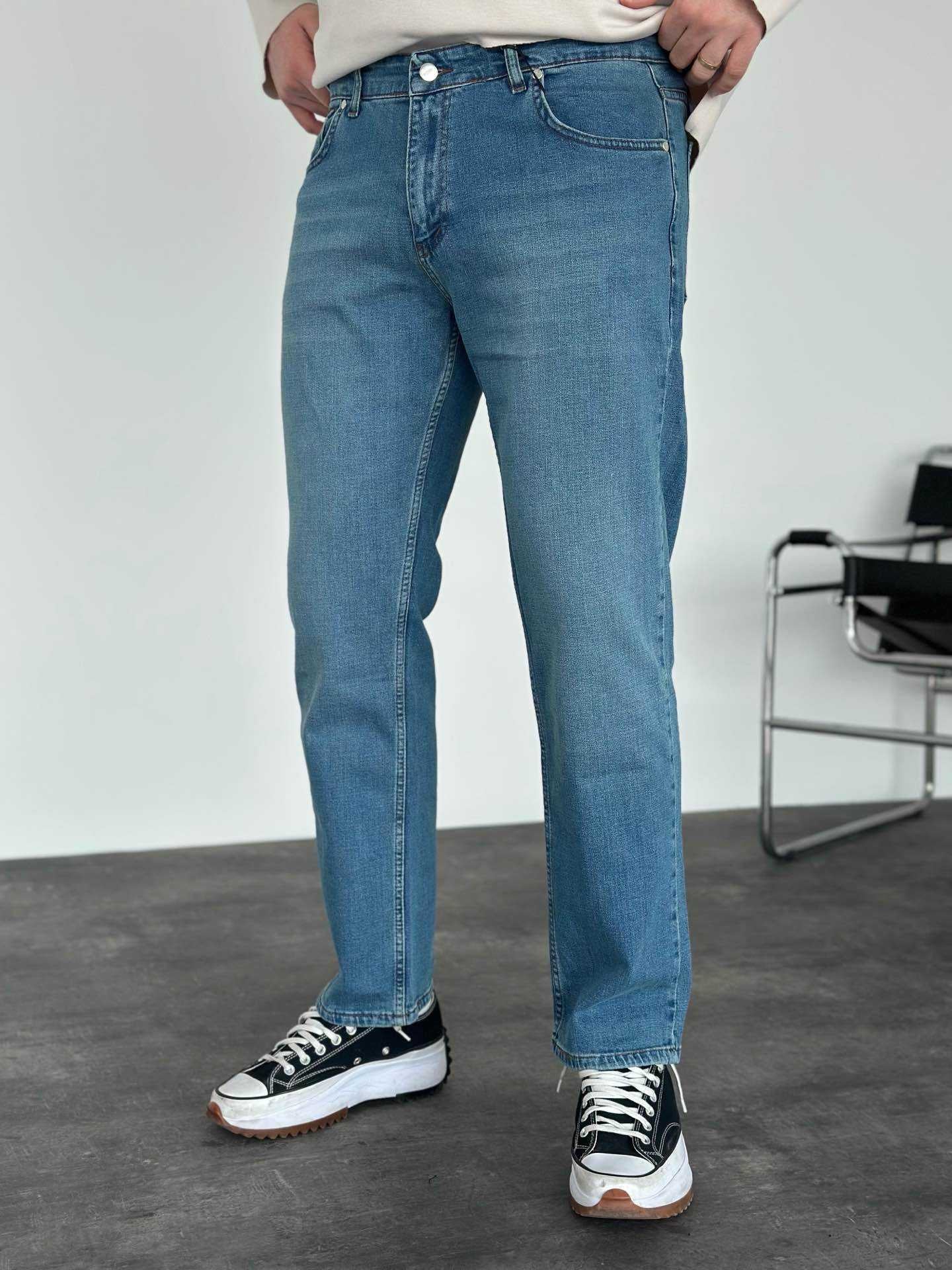 BLUE REGULAR FIT JEAN