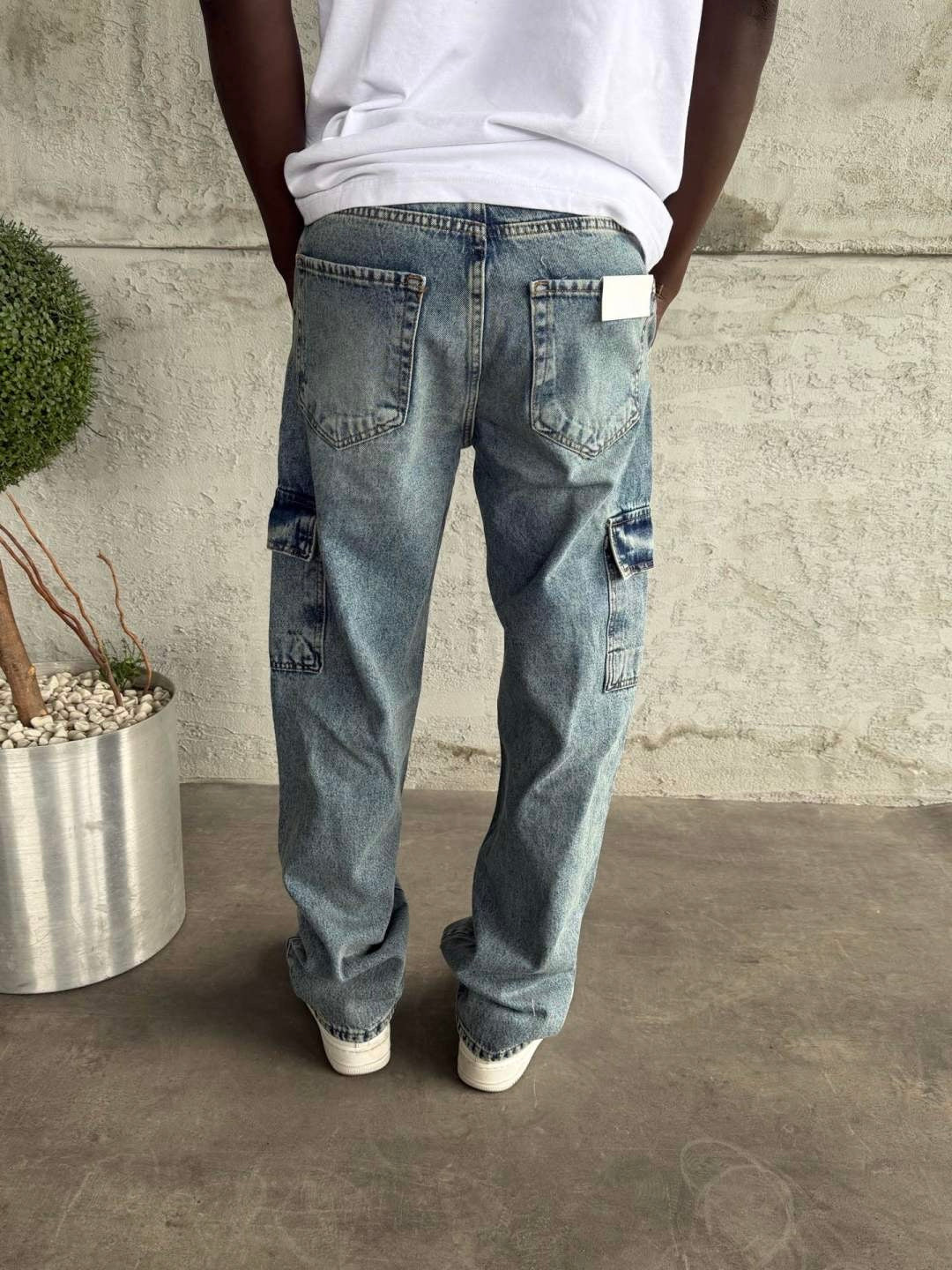 BLUE DIRTY WASHED CARGO JEAN