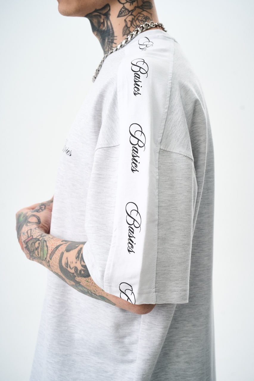BASICS PREMIUM T-SHIRT