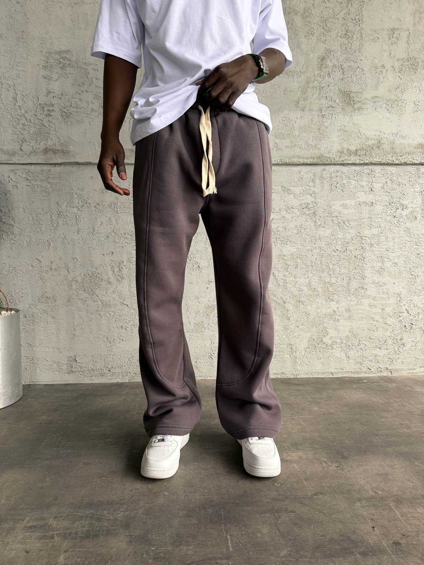 PREMIUM LINE SWEATPANTS