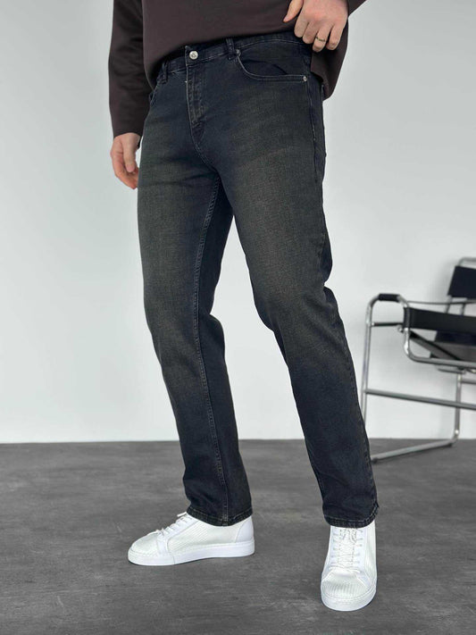 WASHED BLACK REGULAR FIT JEAN