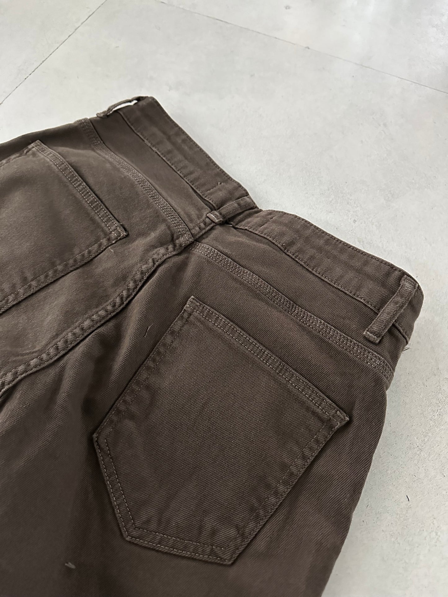 PREMIUM DARK BROWN JEAN