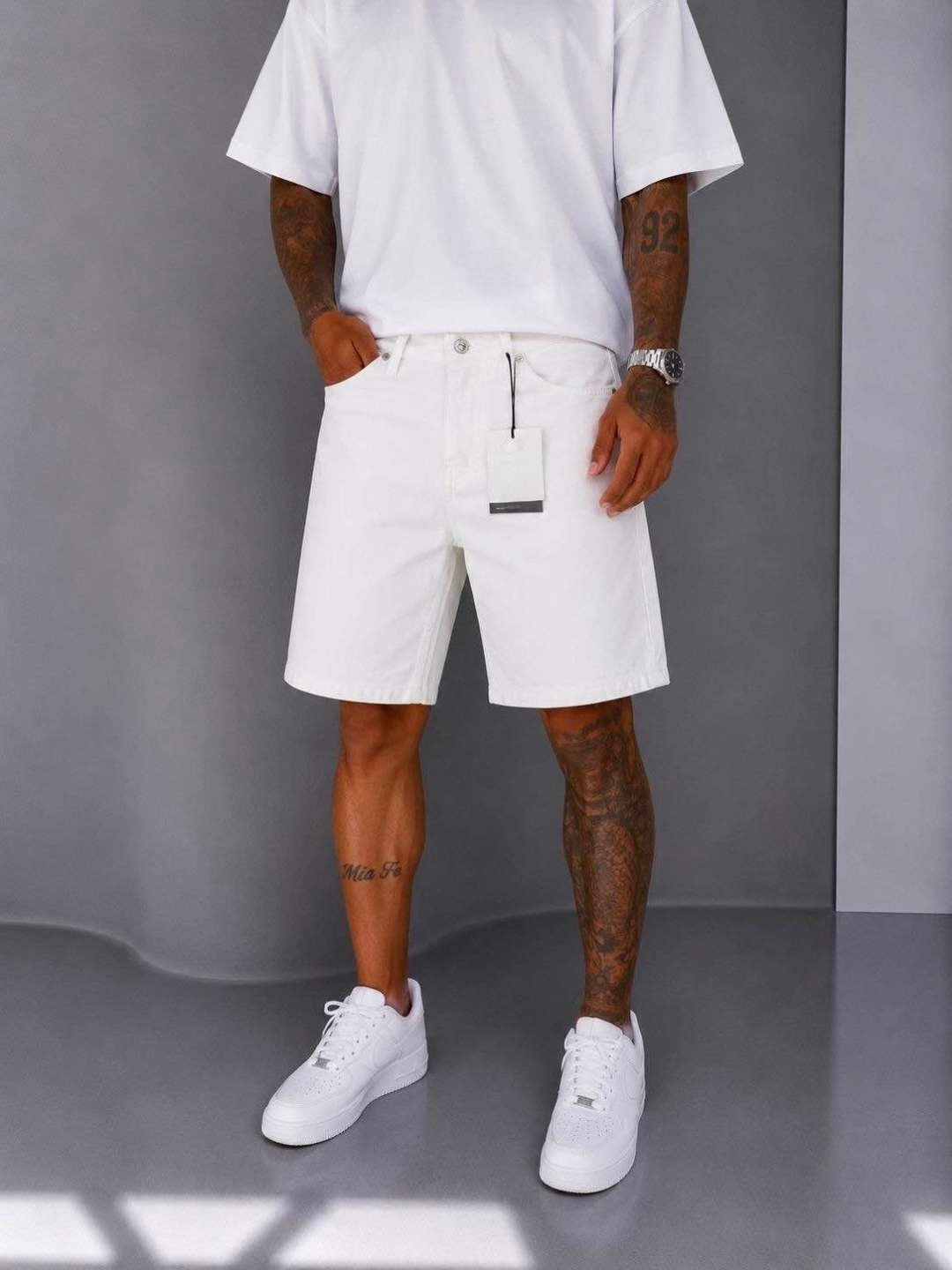 PLAIN WHITE SHORT