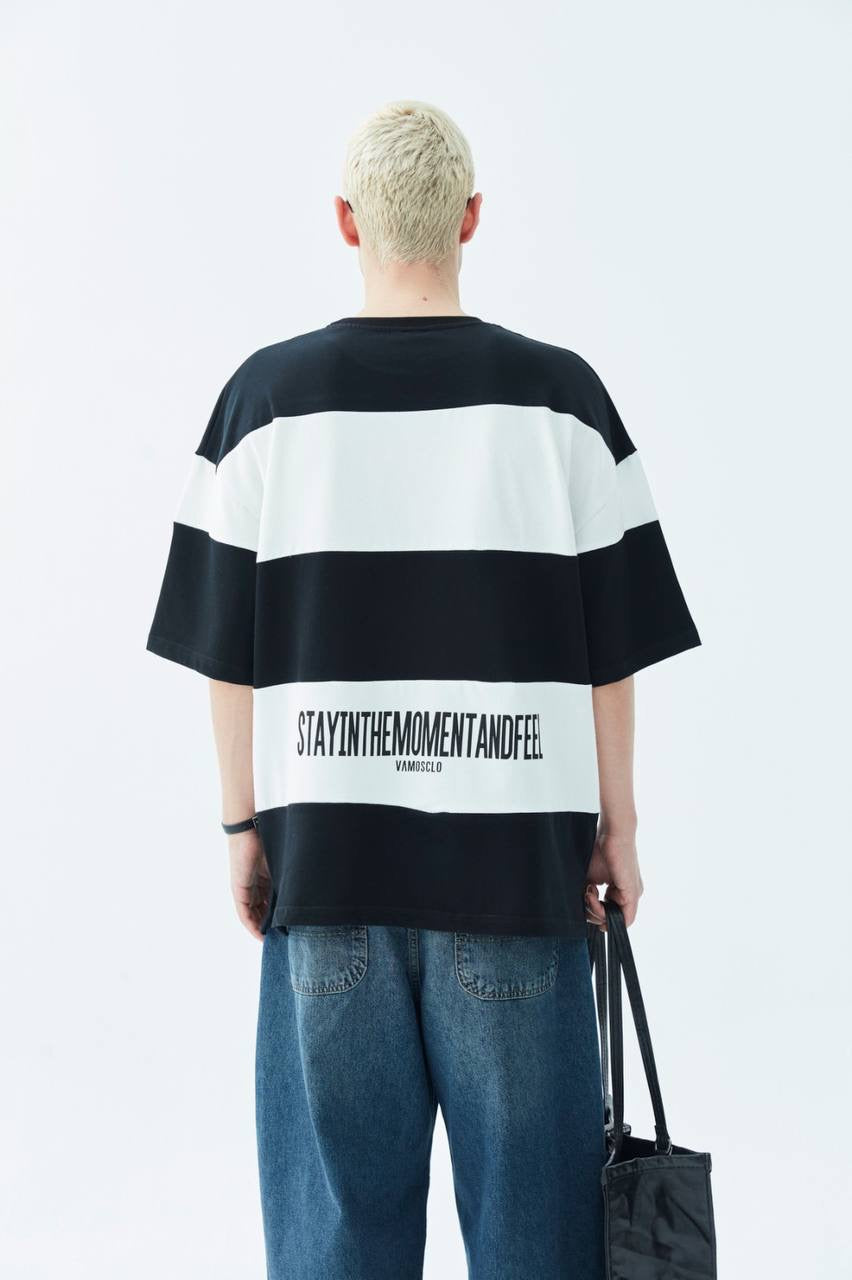 OVERSIZED STRIPED T-SHIRT