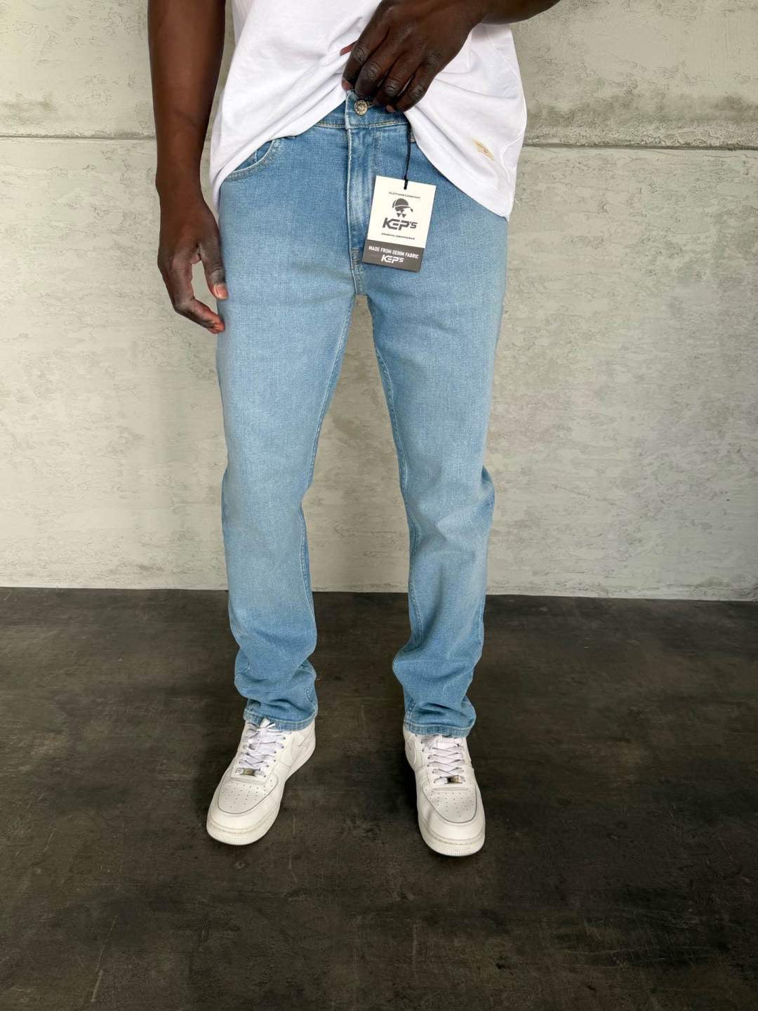 LIGHT BLUE REGULAR FIT JEAN