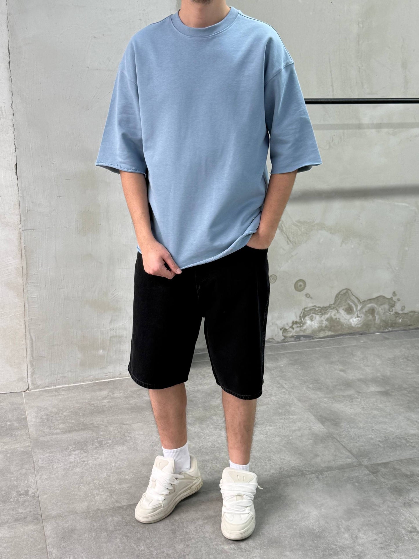 BASIC OVERSIZE T-SHIRT