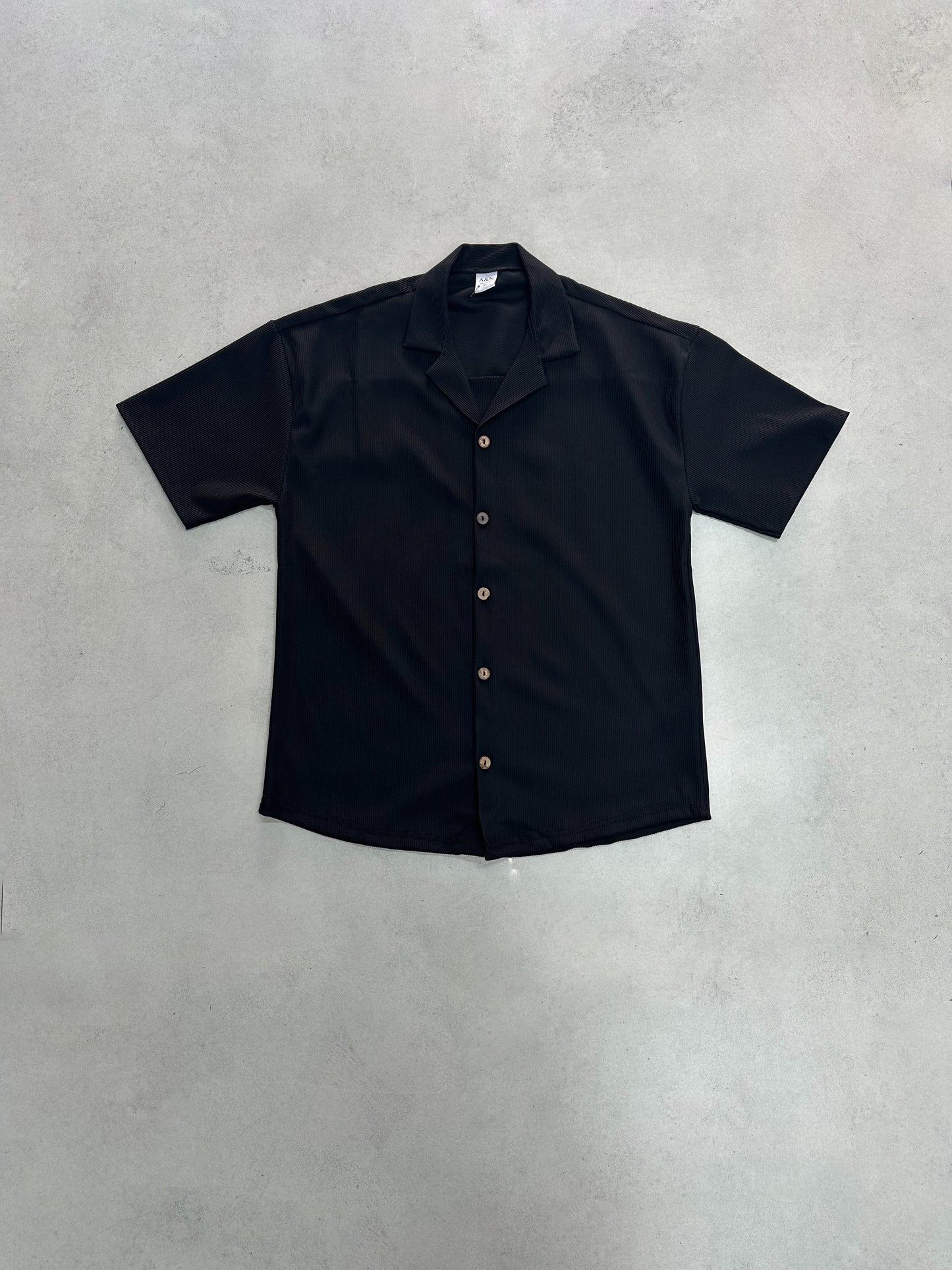 RIBBED SHORT SLEEVE SHIRT